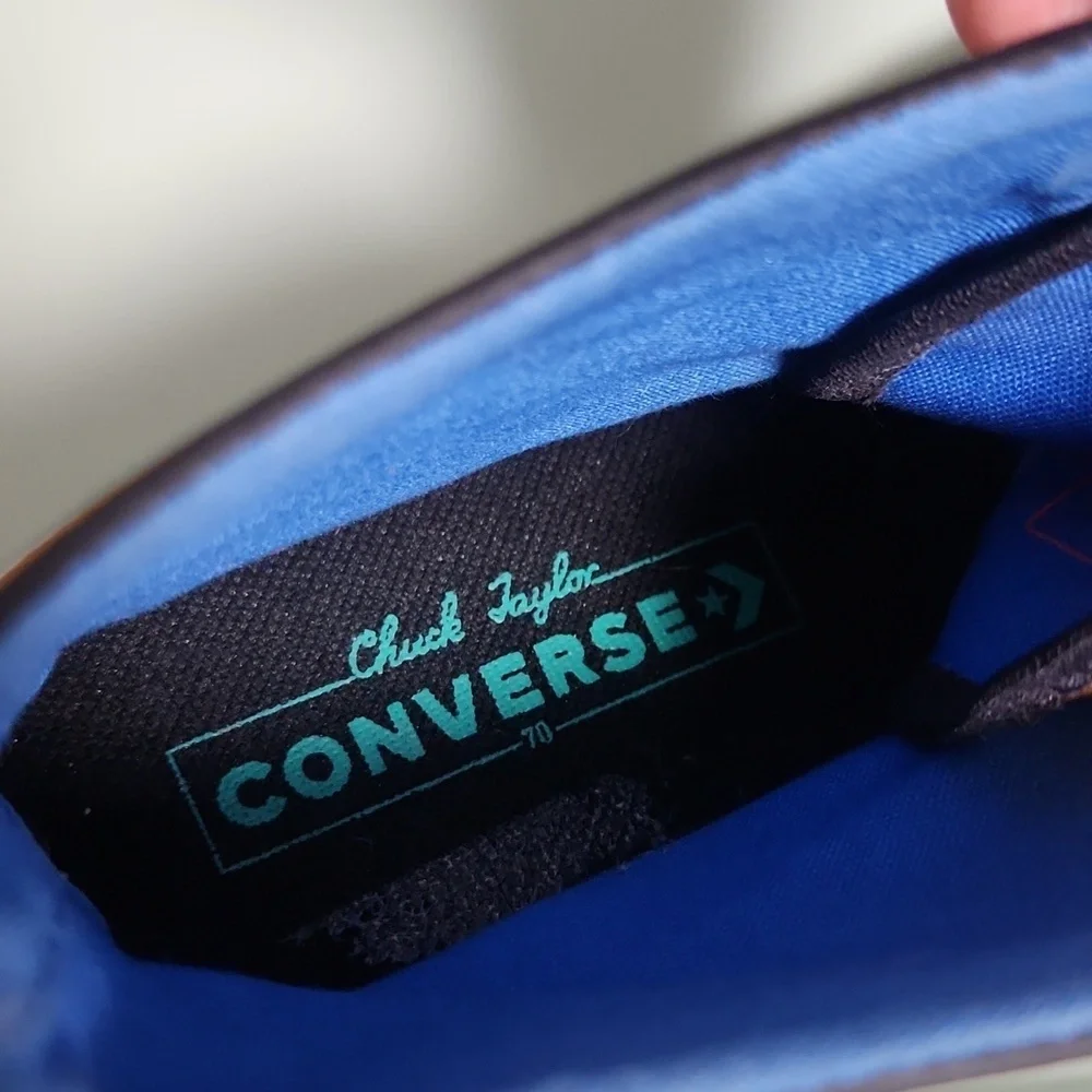 Chuck Taylor 70 Trail Hi-Top Sneakers - Picture 6 of 9